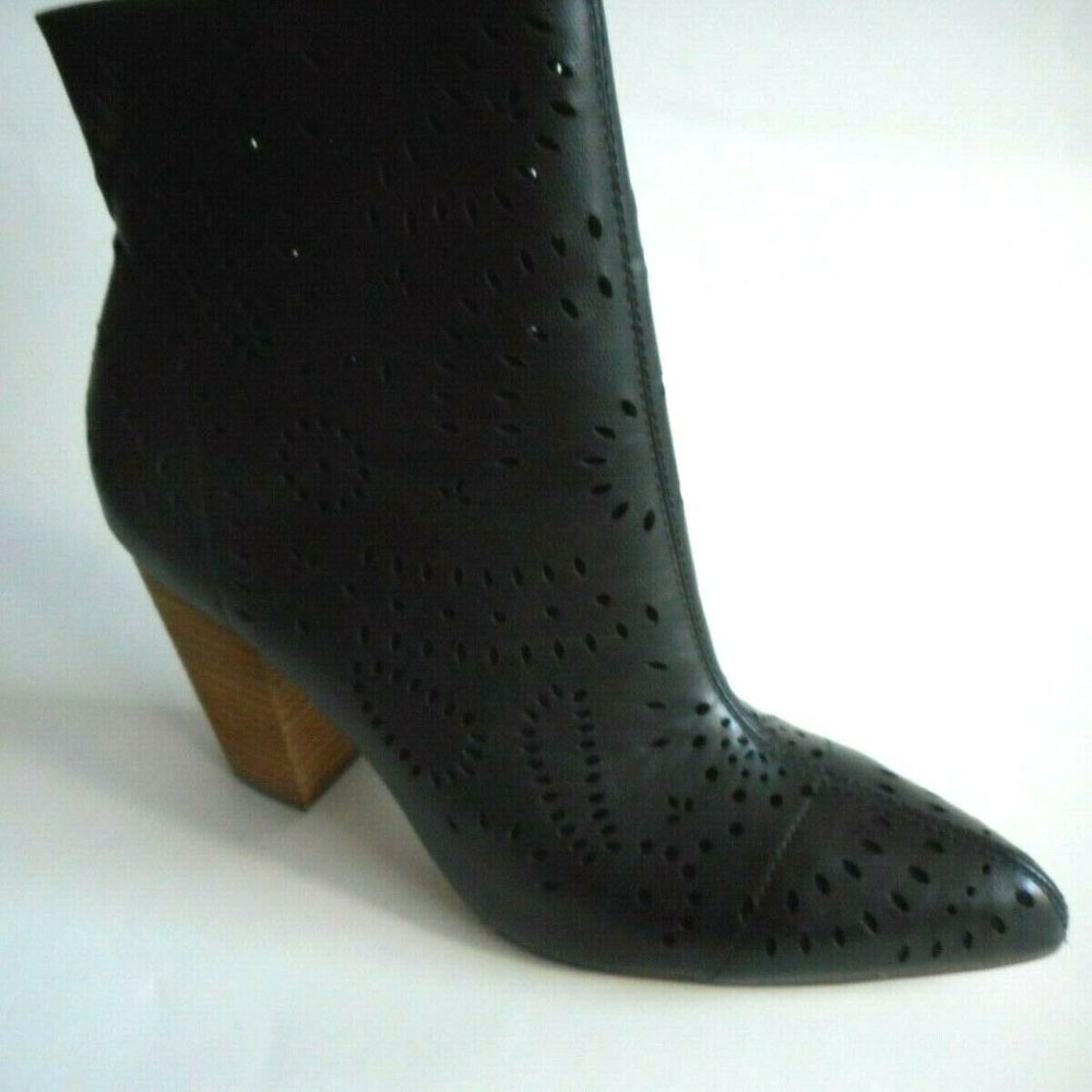 NEW CARLOS BY CARLOS SANTANA Black Boots